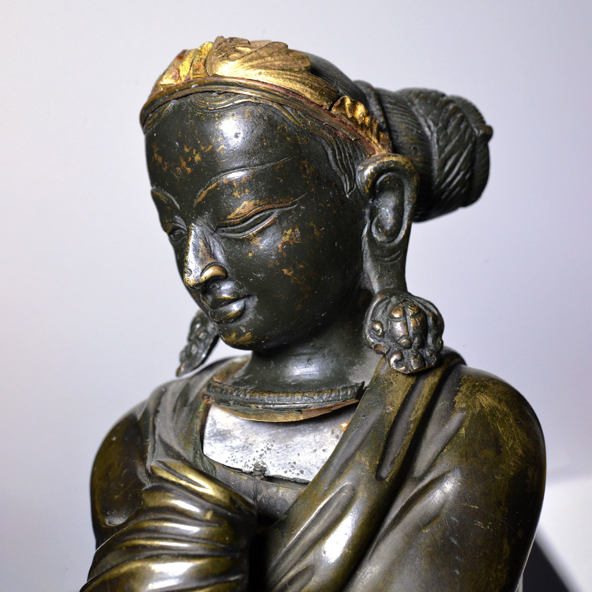 Sridevi East Asian Hindu Deity Goddess bronze Figurine Antique 18th-19th century