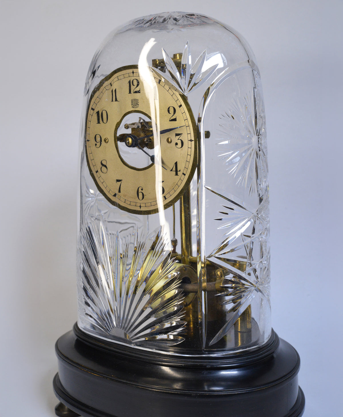 French Bulle Electric Clock w Swedish Cut Crystal Glass Dome c.1930 Art Deco