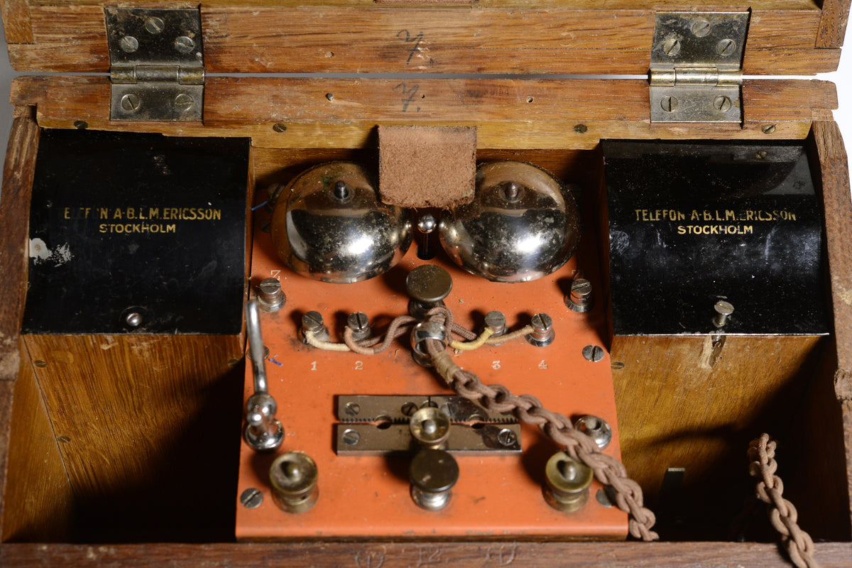 Antique Wooden Ericsson MB 115 Crank Magneto Field Telephone 1895 С Mark 1