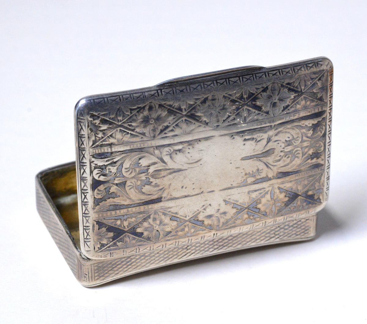 Anatomically curved ornamental 1840 Russian antique niello 84 silver box