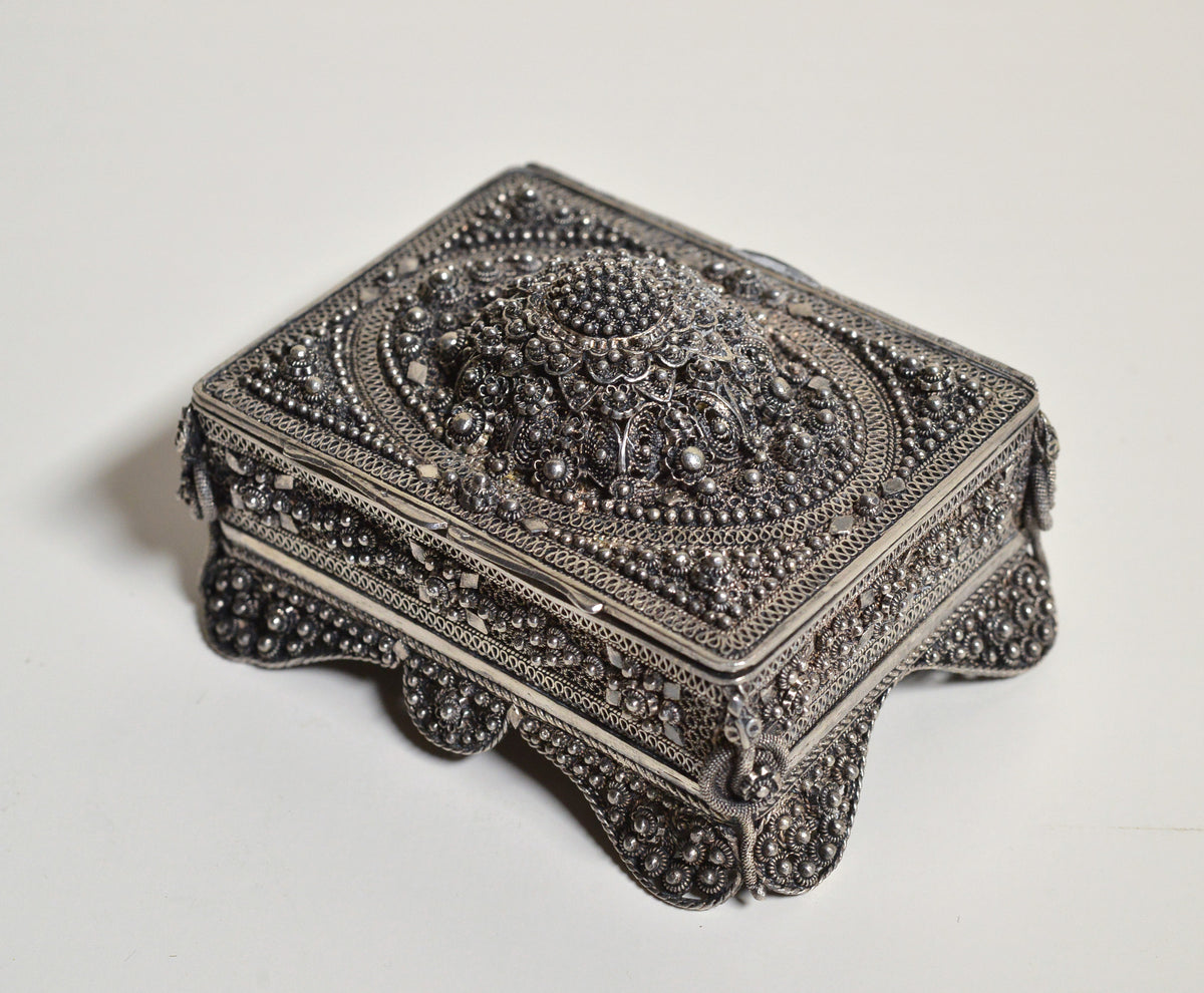 Exquisite Antique Russian Silver Filigree Bijou Casket Jewelry Box с 1900