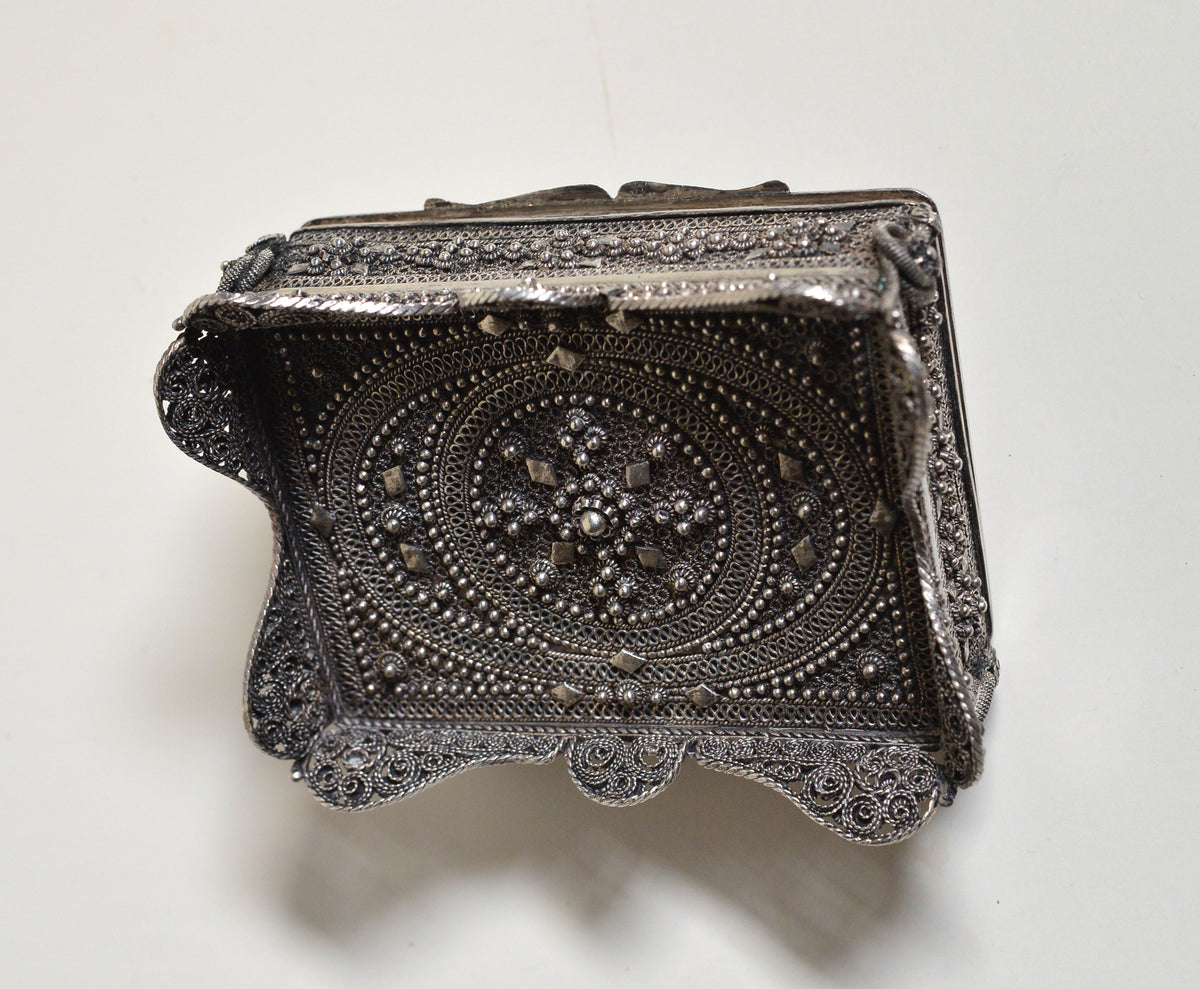 Exquisite Antique Russian Silver Filigree Bijou Casket Jewelry Box с 1900