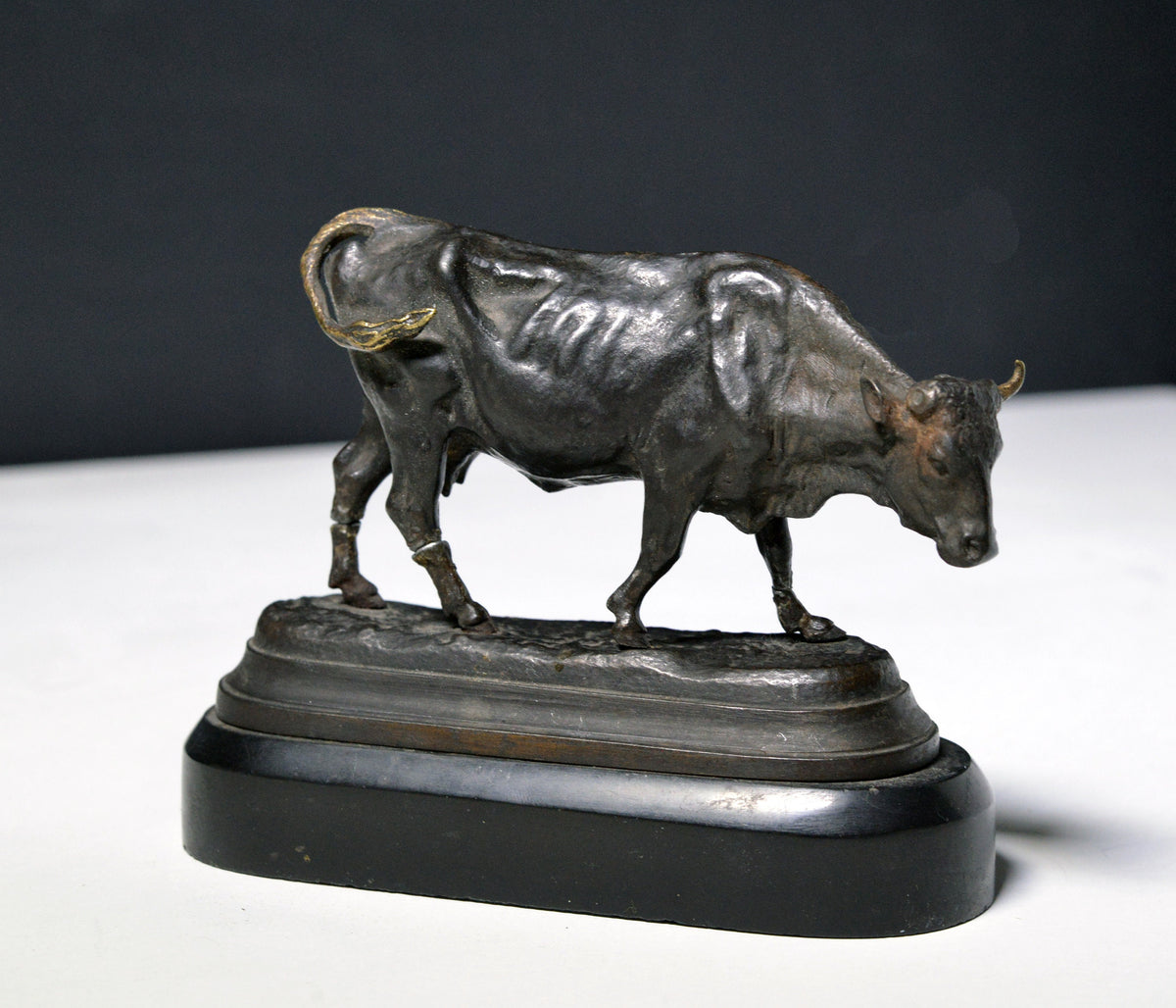 Very rare 19C antique russian miniature cast iron cow figurine Kasli