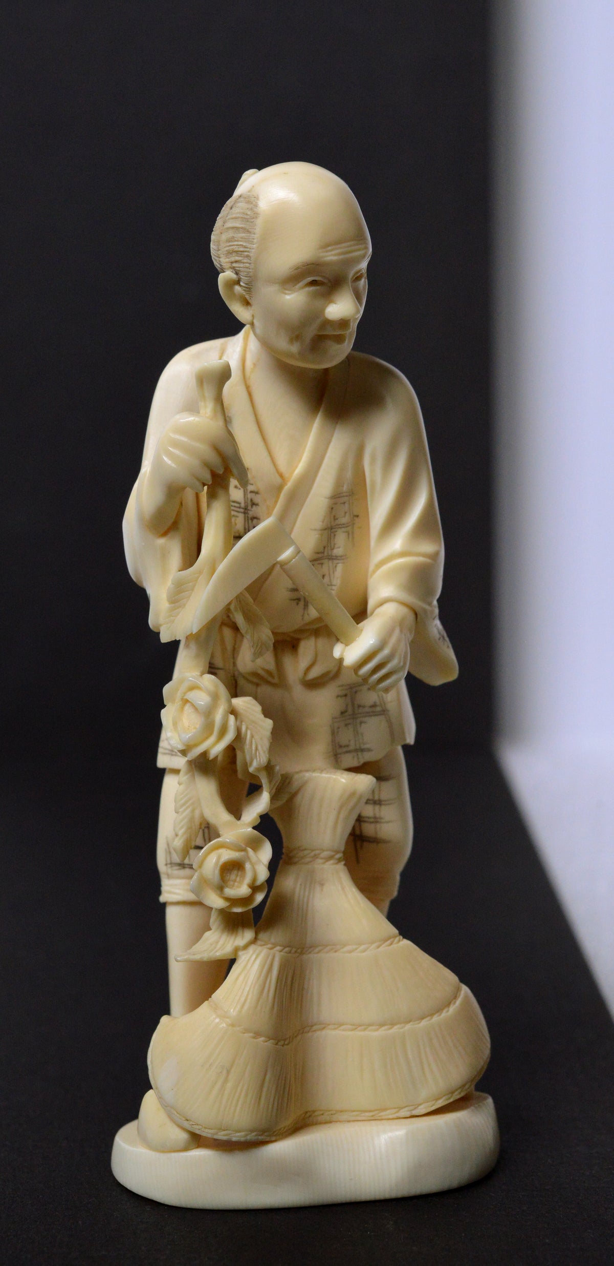 Antique Japanese Meiji Okimono Hand Carved Figurine Superb