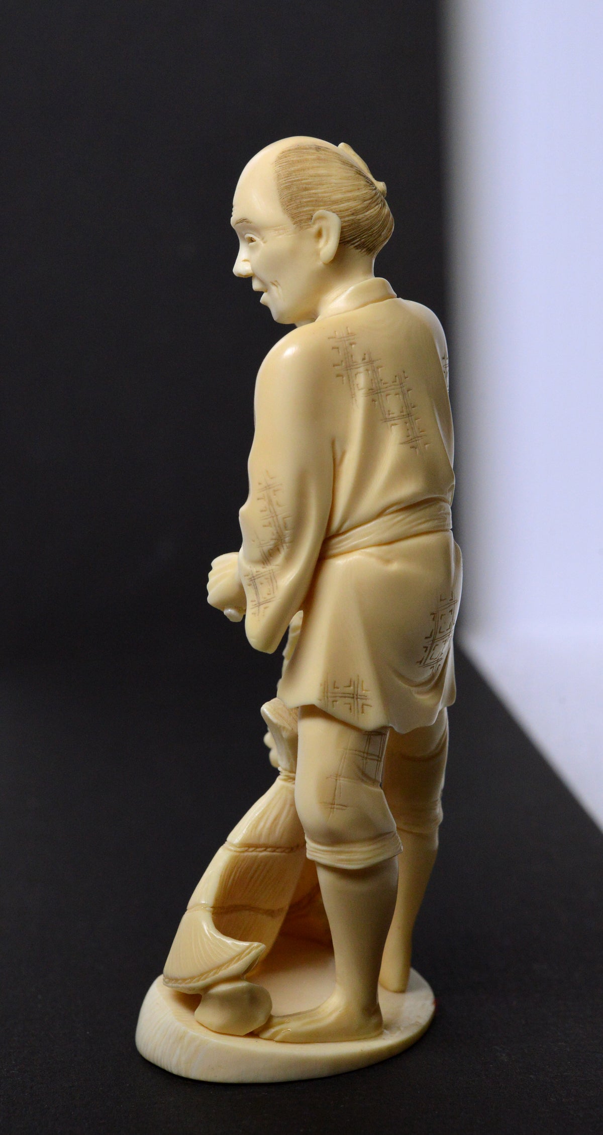 Antique Japanese Meiji Okimono Hand Carved Figurine Superb